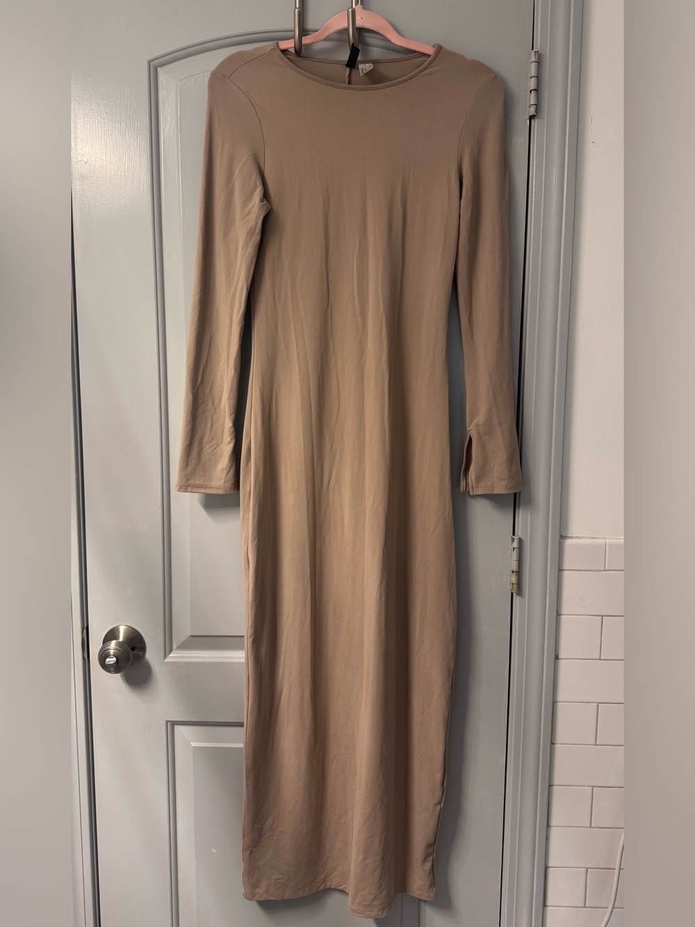 H&M Long Sleeve Beige Maxi Dress
